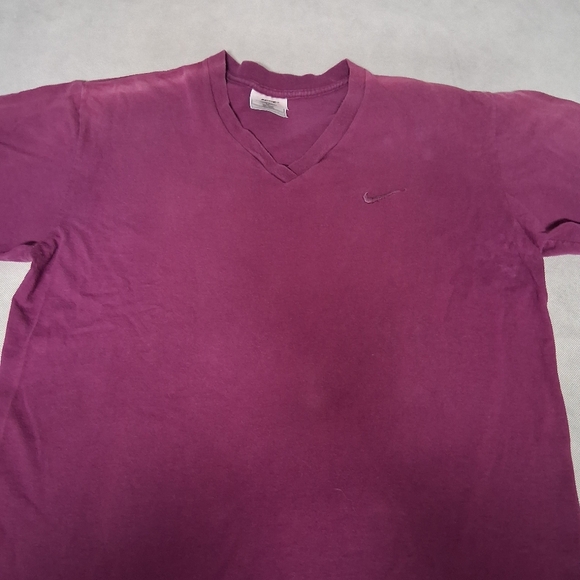 Vintage 1990's Nike Logo T-Shirt Medium Purple V-Neck Short Sleeves Made in USA - Picture 1 of 6